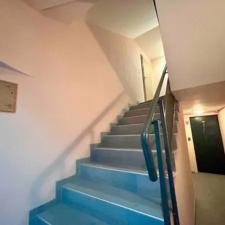 By The Sea Apartment Varna